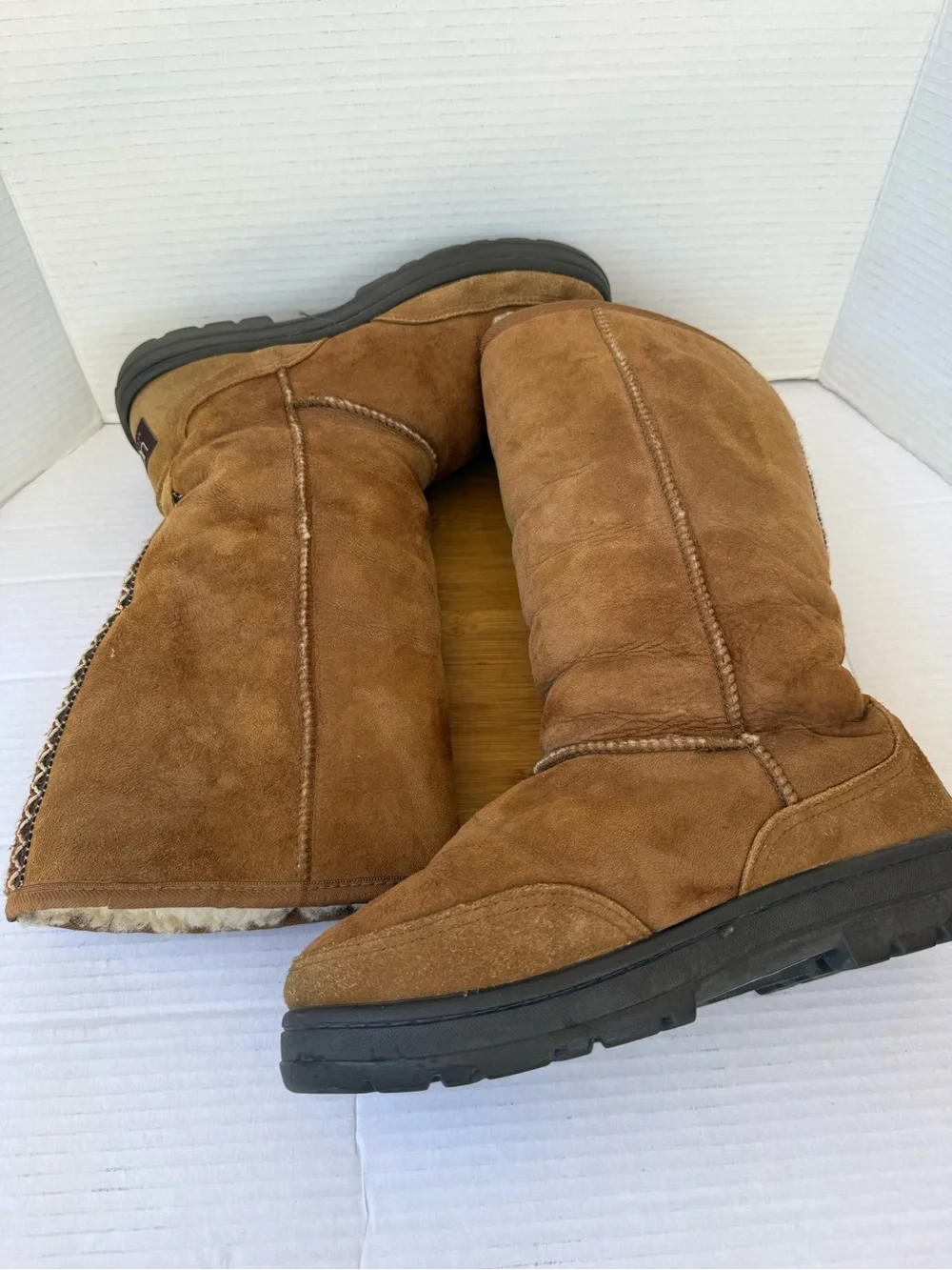 UGG women braided